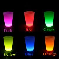 Glow Partisi Bardakları 6 Renk 6 Adet 1.5 oz 4.5 x 6.5 cm